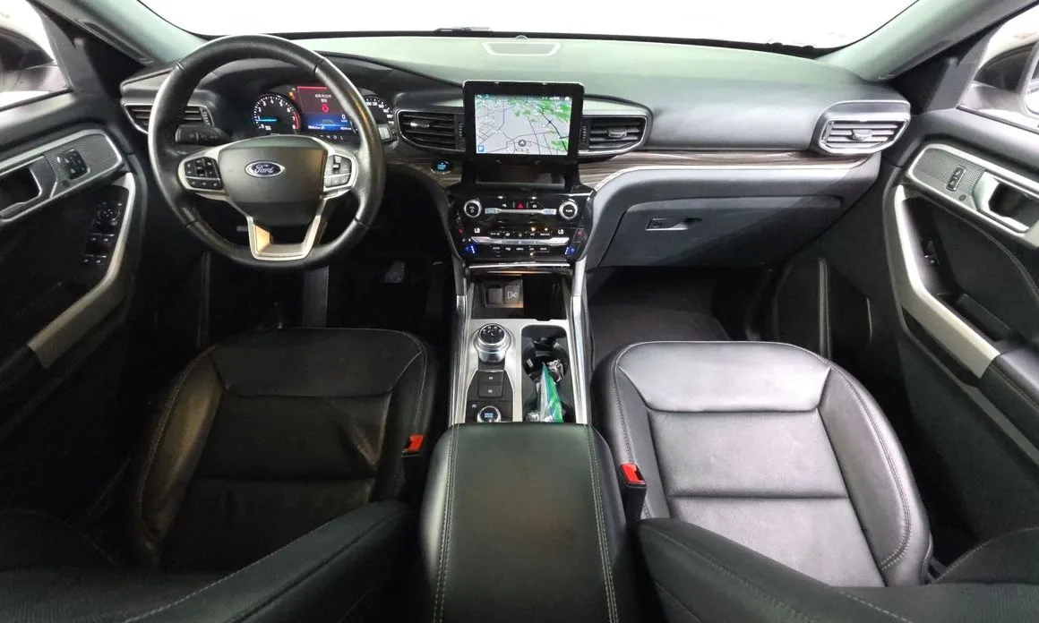 Ford Explorer 2021 из KR, фото 2