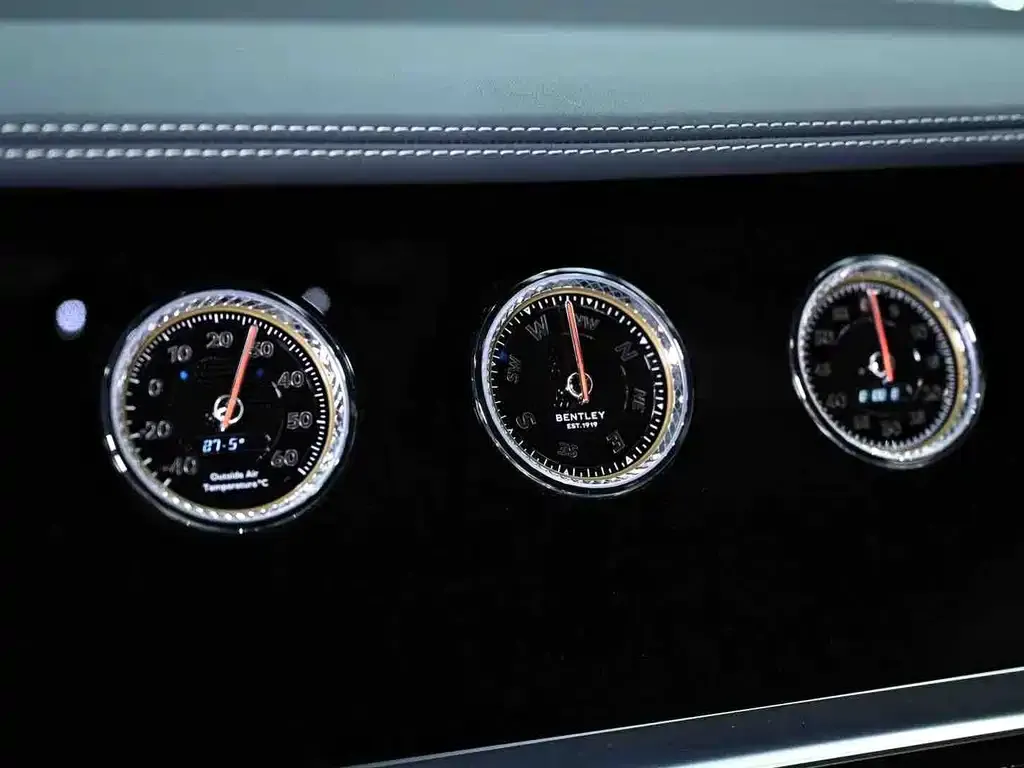 Bentley Continental — фото 2
