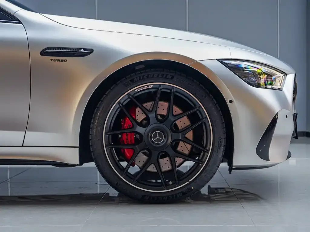 Mercedes-Benz AMG GT — фото 8