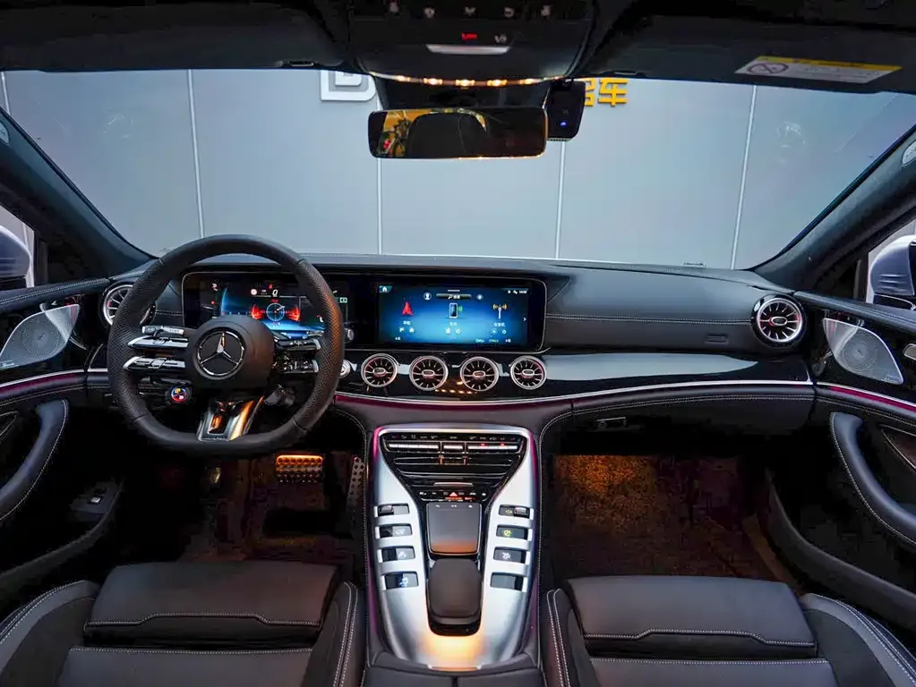 Mercedes-Benz AMG GT — фото 10