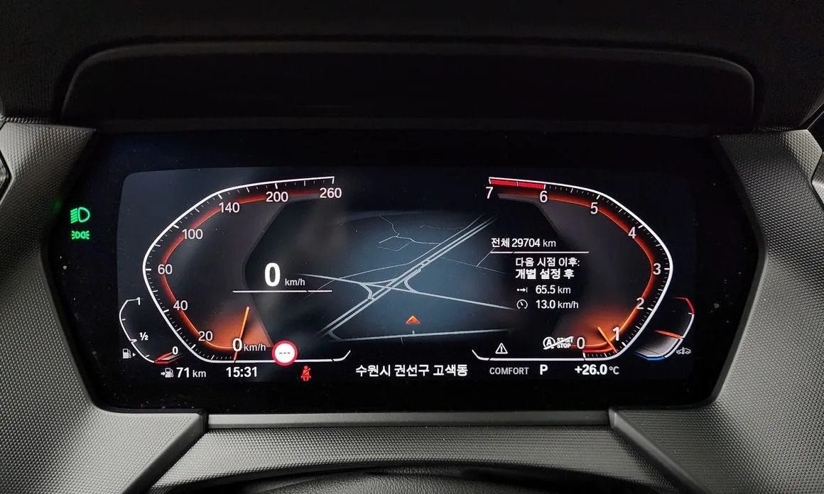 BMW 1-Series 2024 из KR, фото 5