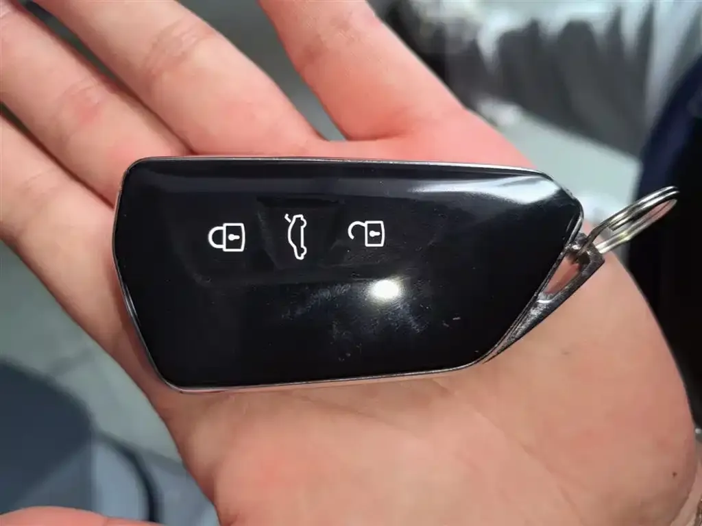 Volkswagen ID.4 Crozz 2023 из CN, фото 3
