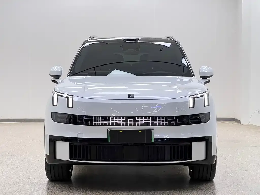 Lynk & Co 900 2025 из CN, фото 4