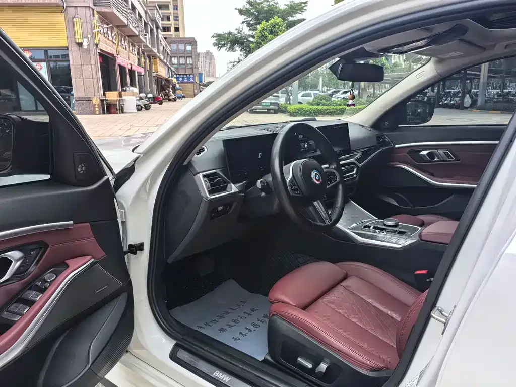 BMW i3 2023 из CN, фото 4