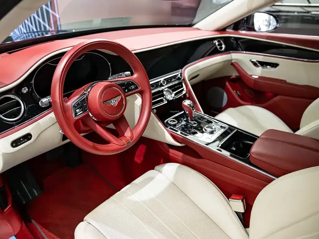 Bentley Flying Spur PHEV 2023 из CN, фото 6