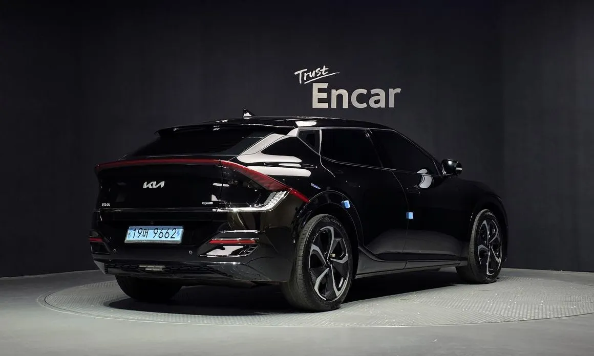Kia EV6 2023 из KR, фото 4