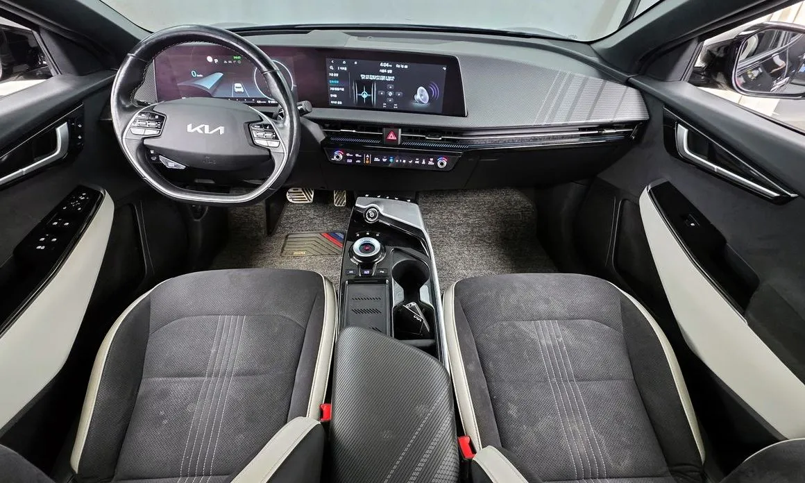 Kia EV6 2023 из KR, фото 7
