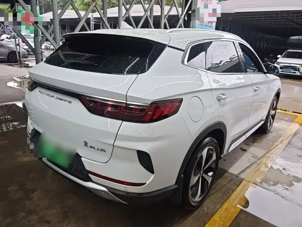 BYD PLUS New Energy — фото 2