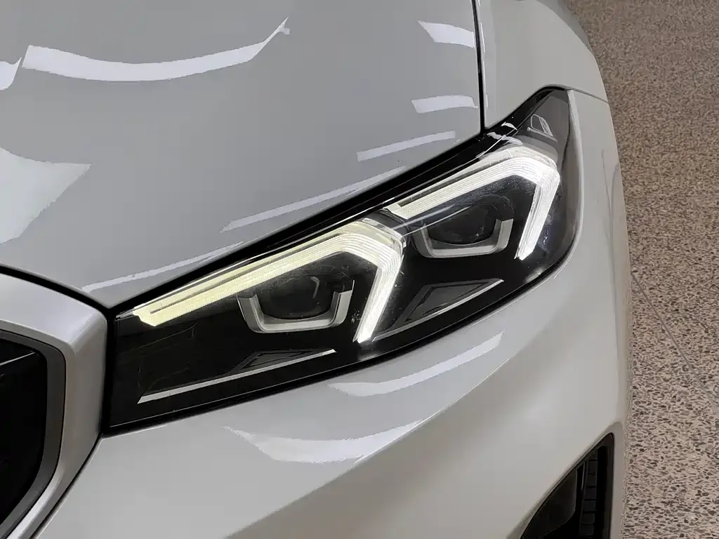 BMW i3 — фото 3