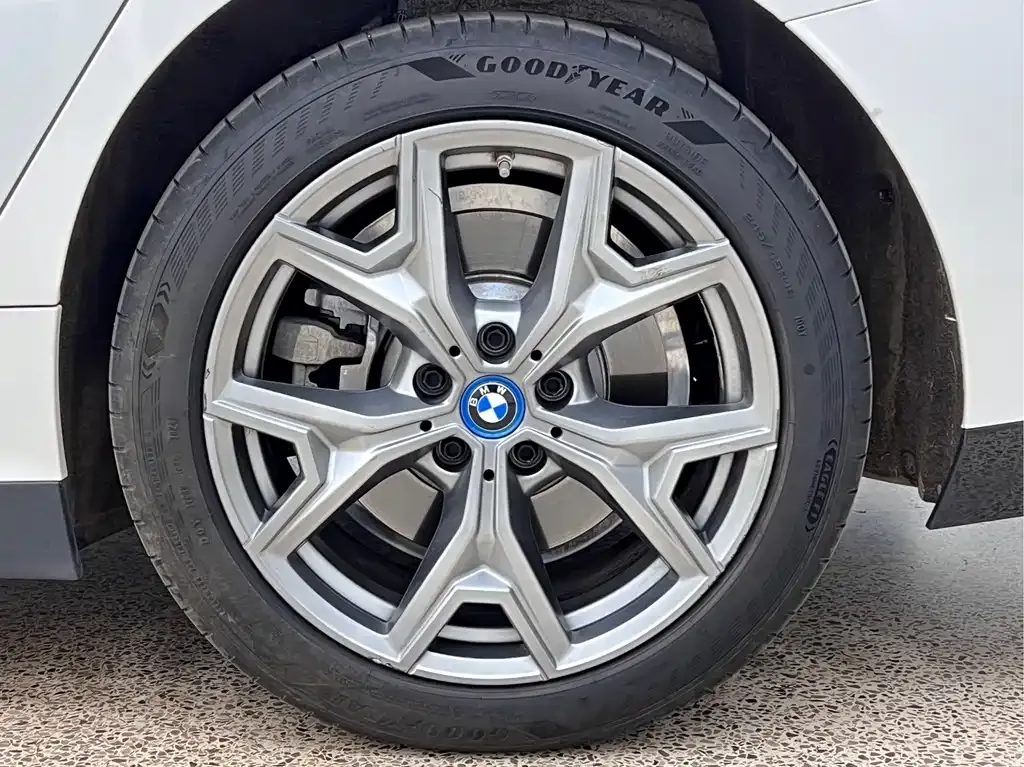 BMW i3 — фото 10