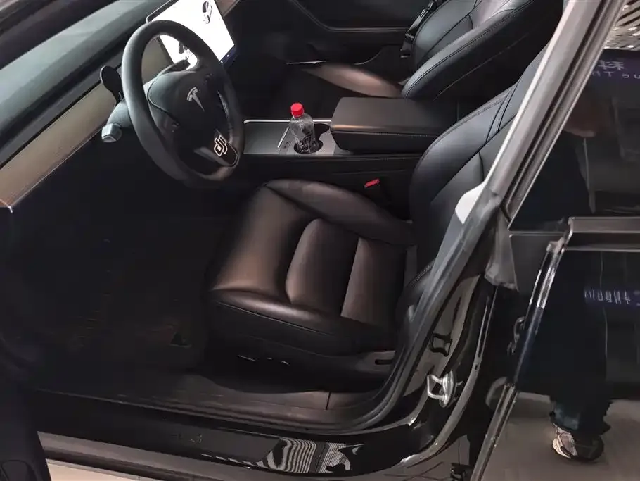 Tesla Model 3 — фото 6