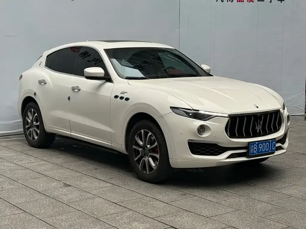Maserati Levante 2023 из CN, фото 7