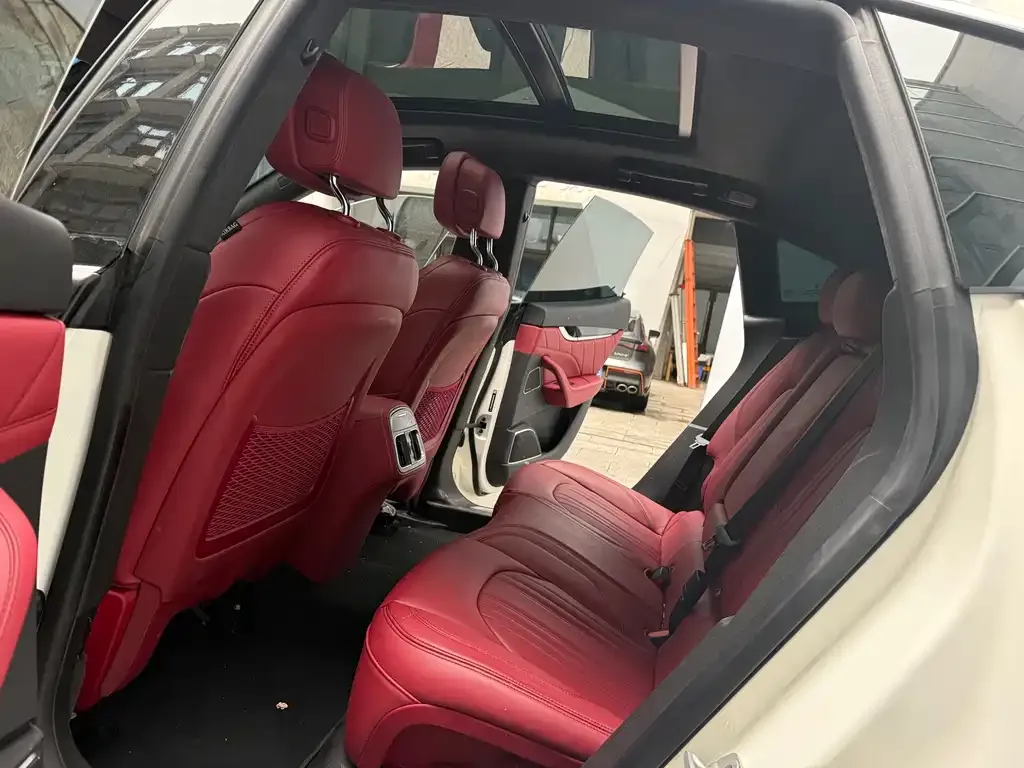 Maserati Levante 2023 из CN, фото 4