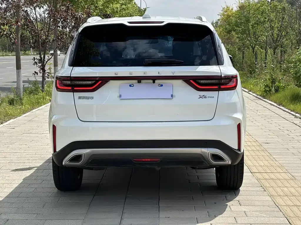 Geely Vision X6 — фото 8