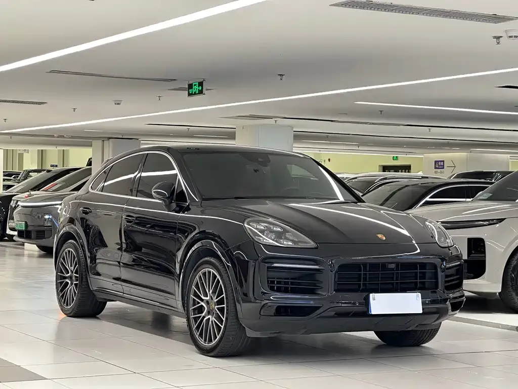 Porsche Cayenne — фото 6