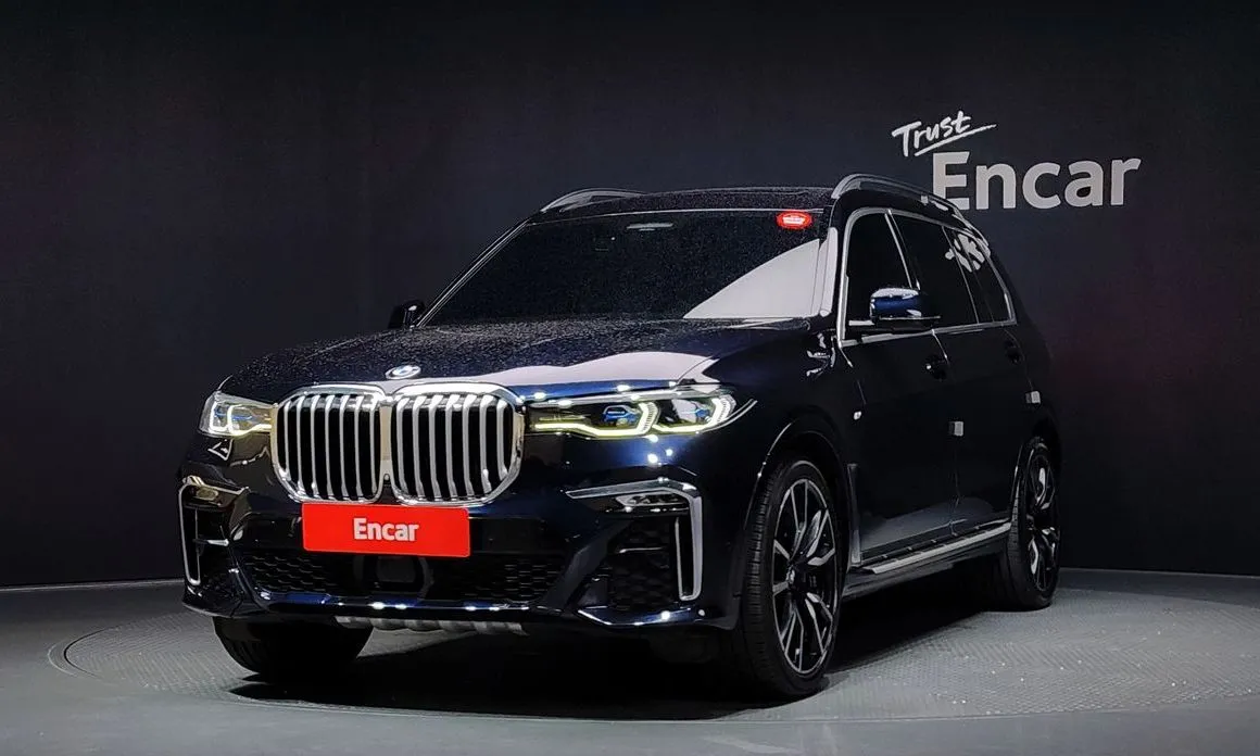 BMW X7 — фото 1