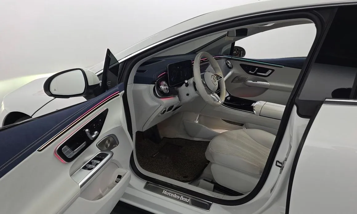 Mercedes-Benz EQE 2023 из KR, фото 7