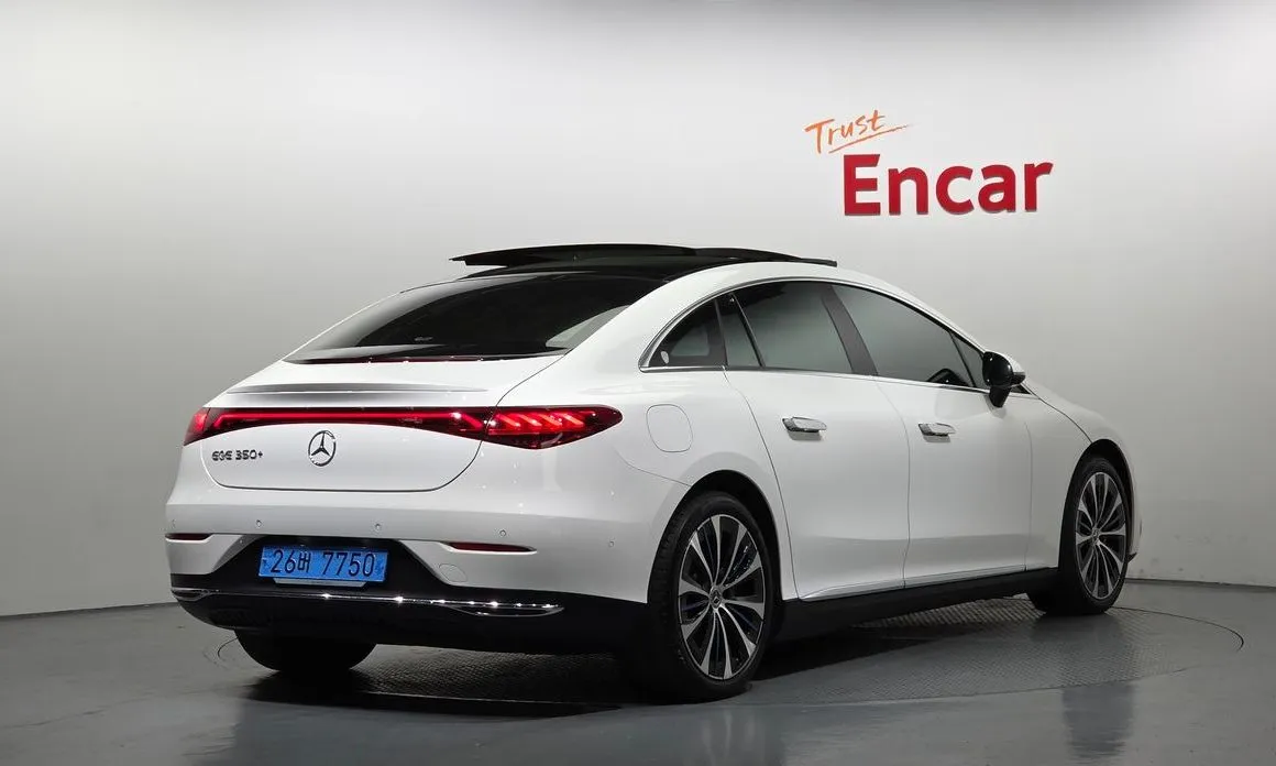 Mercedes-Benz EQE 2023 из KR, фото 2