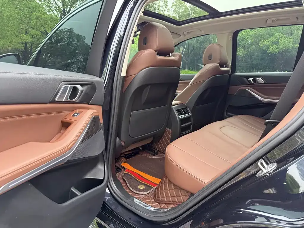 BMW X5 (Import) 2022 из CN, фото 2
