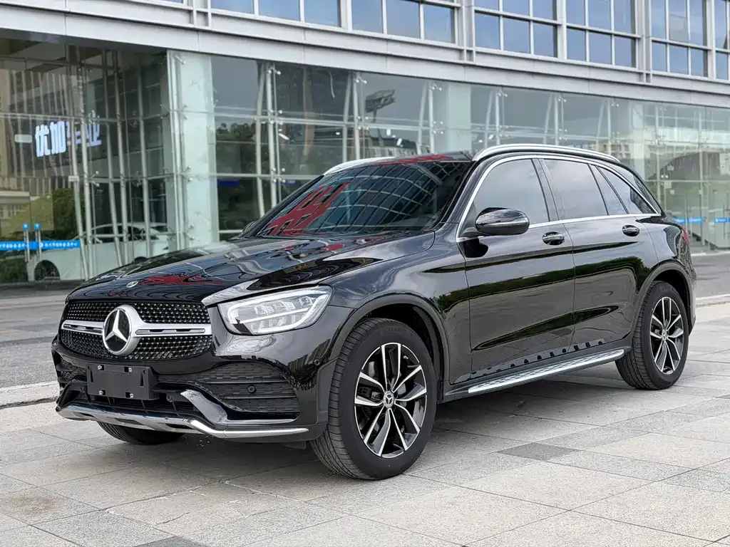 Mercedes-Benz GLC — фото 1