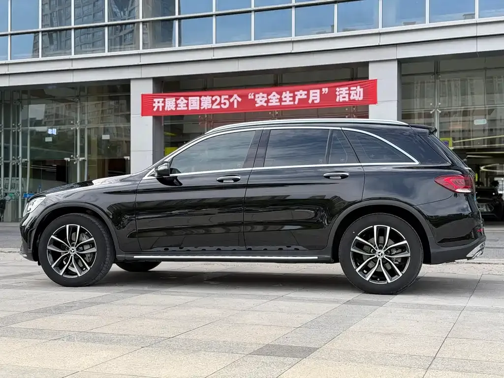 Mercedes-Benz GLC — фото 5