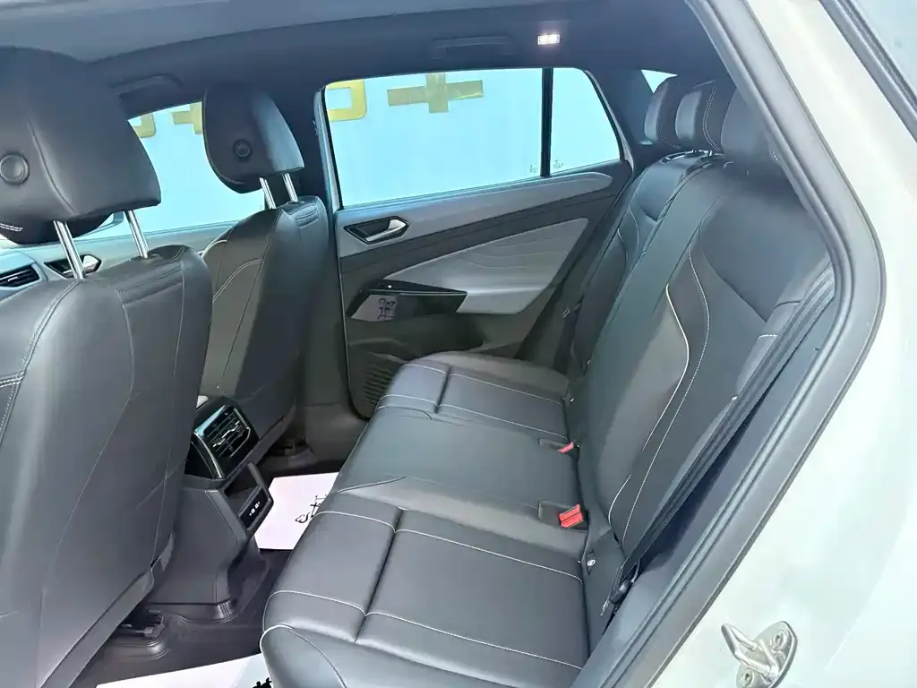Volkswagen ID.4 X 2024 из CN, фото 6