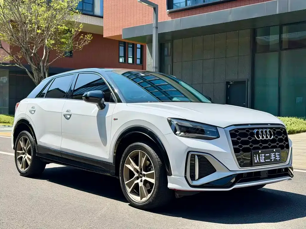 Audi Q2L 2022 из CN, фото 5