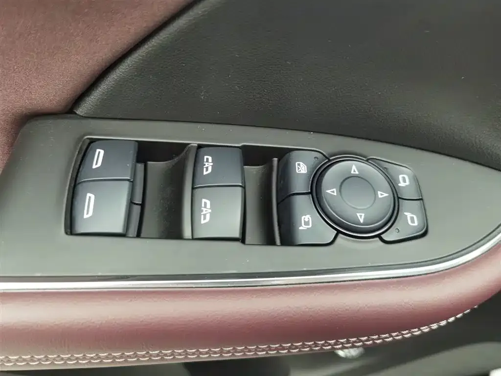 Buick Envision Plus — фото 3
