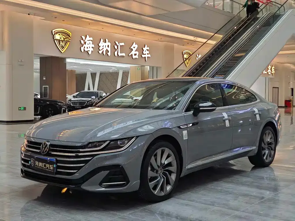 Volkswagen CC — фото 1