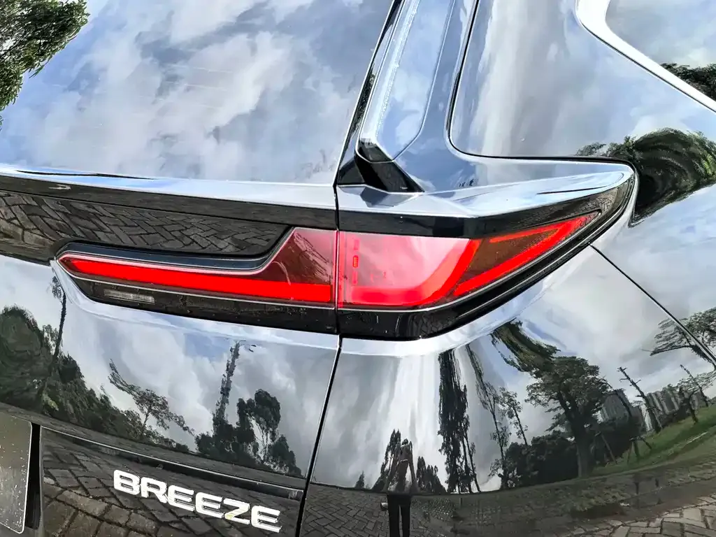 Honda Breeze — фото 2
