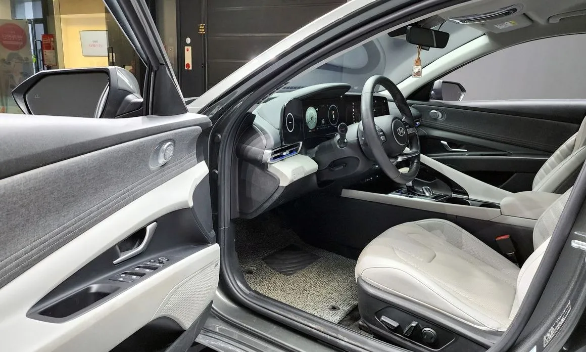 Hyundai AVANTE 2021 из KR, фото 8