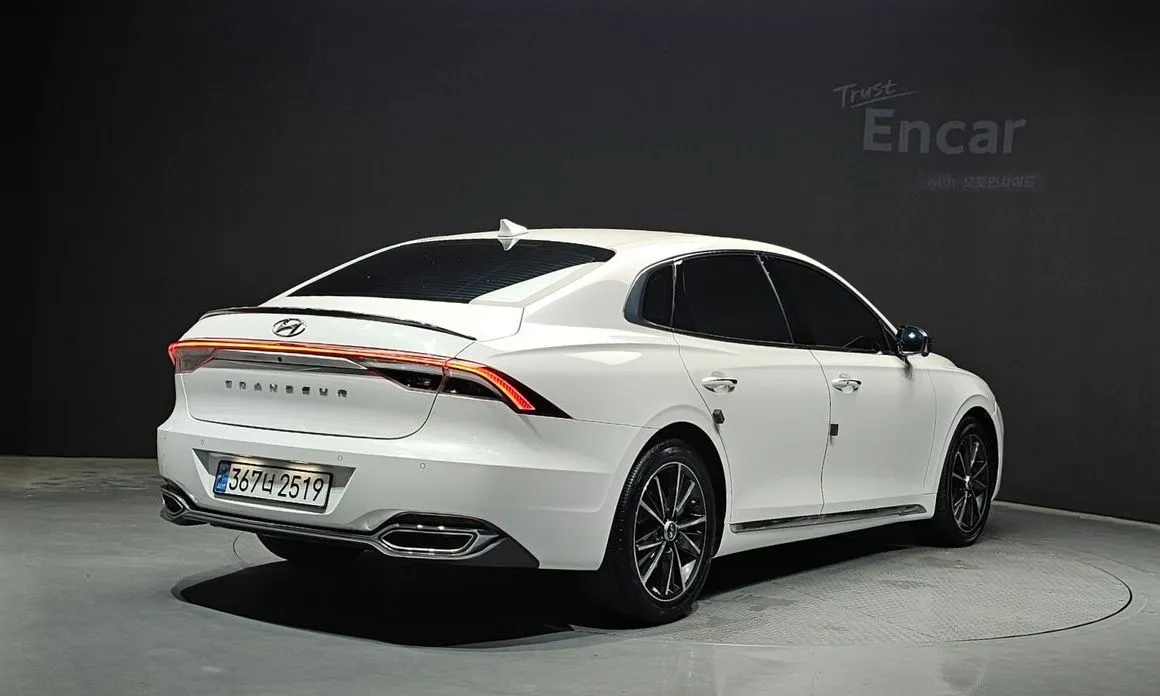 Hyundai Grandeur 2023 из KR, фото 2
