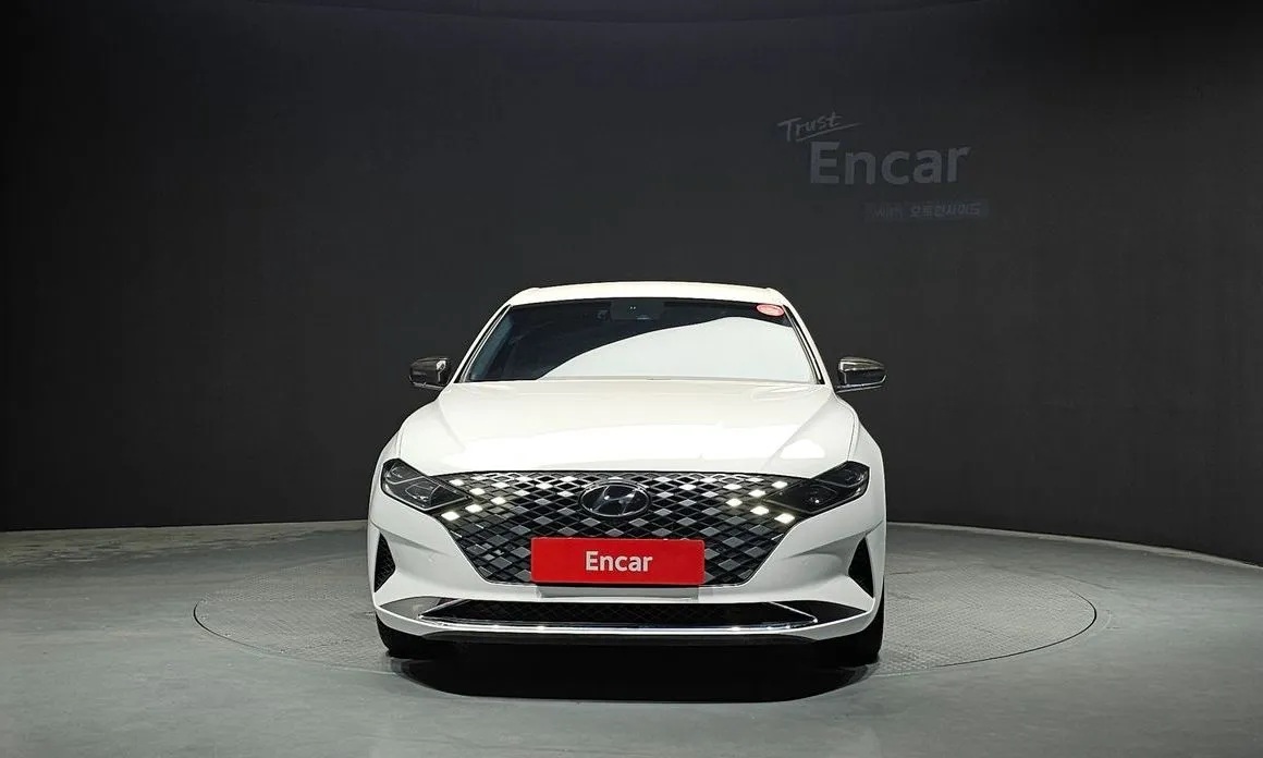 Hyundai Grandeur 2023 из KR, фото 3