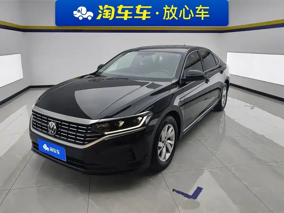Volkswagen Passat — фото 1