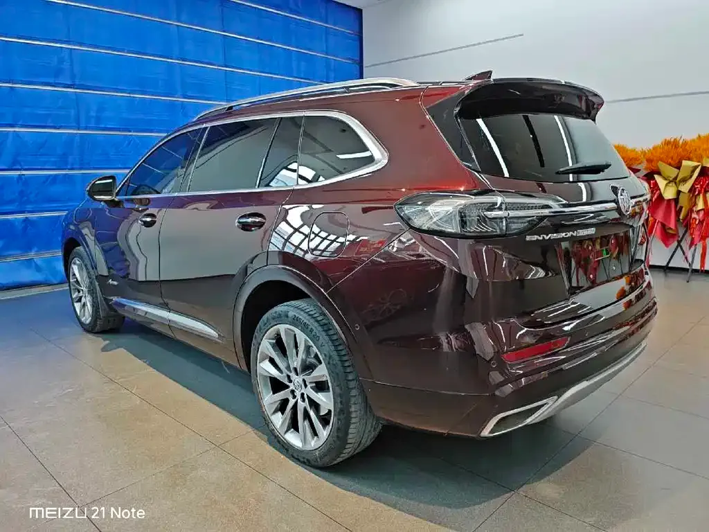 Buick Envision Plus — фото 6