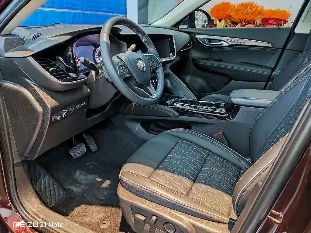 Buick Envision Plus — фото 3