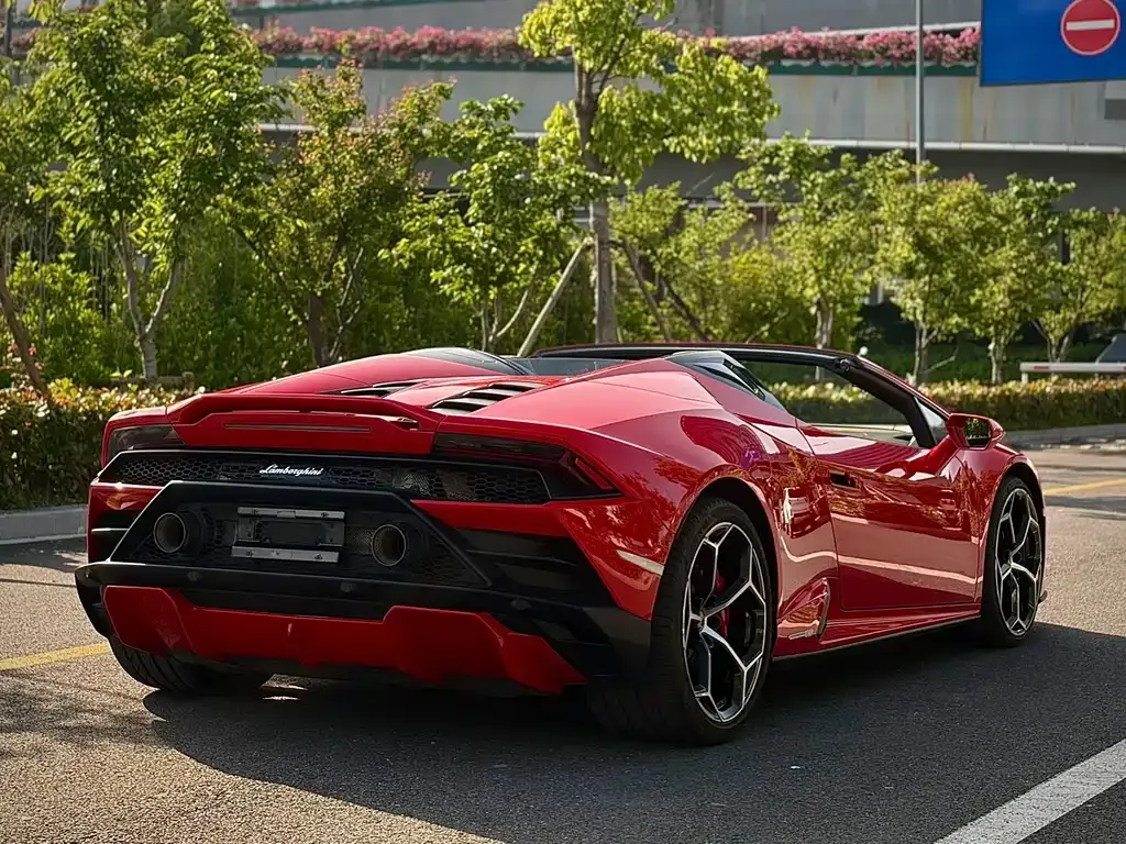 Lamborghini Huracan — фото 8