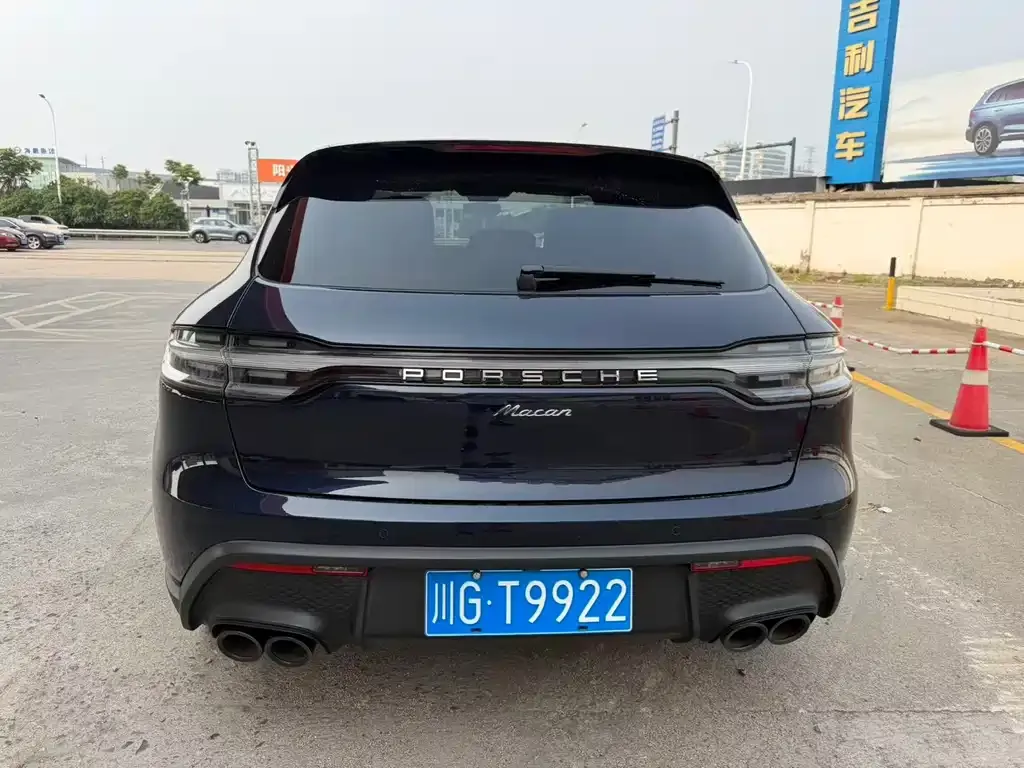 Porsche Macan 2023 из CN, фото 4