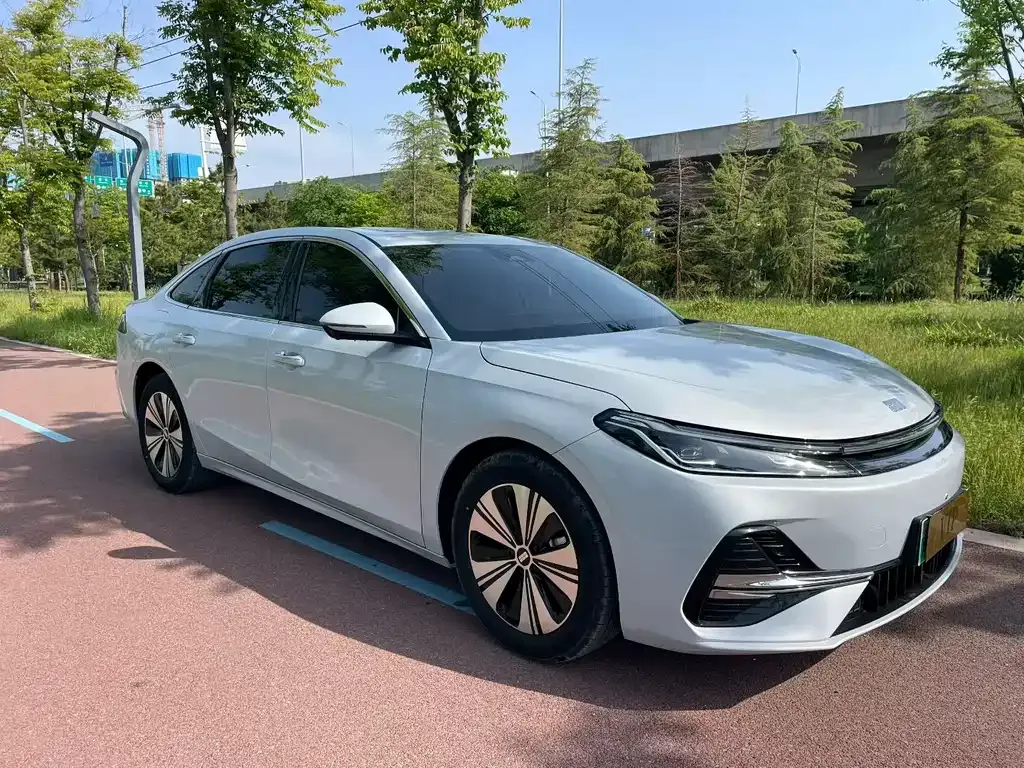 Geely 银河A7 EM 2025 из CN, фото 9