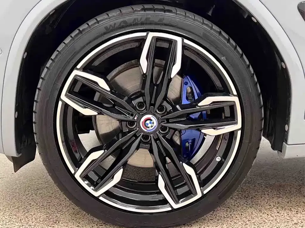 BMW X3 M 2023 из CN, фото 7