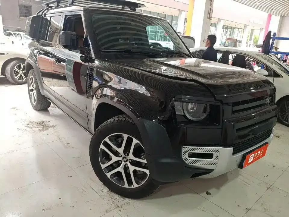 Land Rover Defender — фото 8