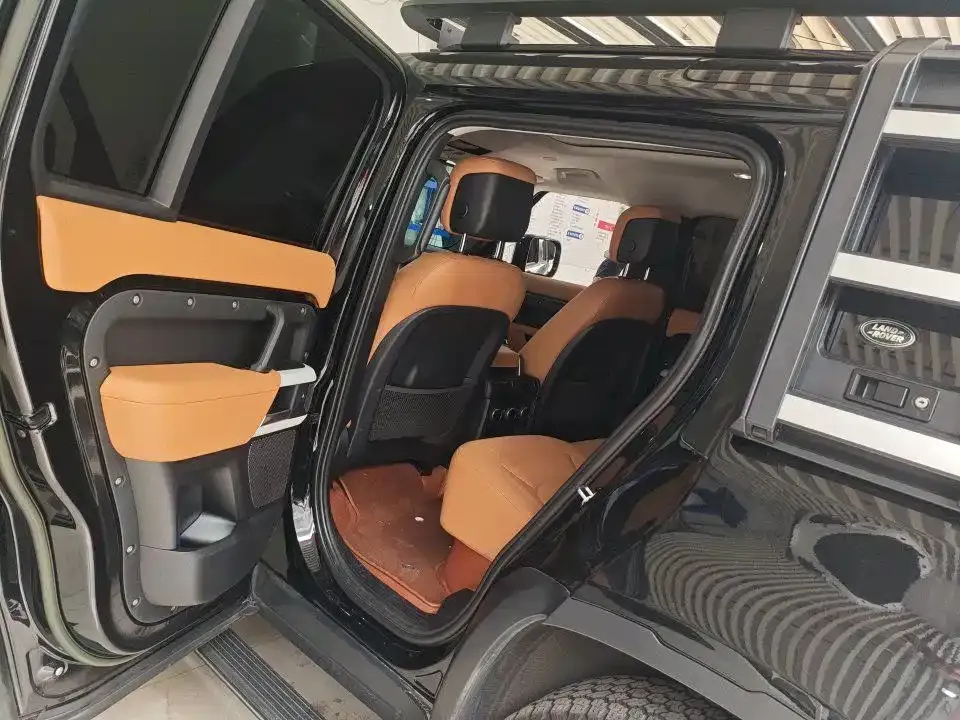 Land Rover Defender — фото 5