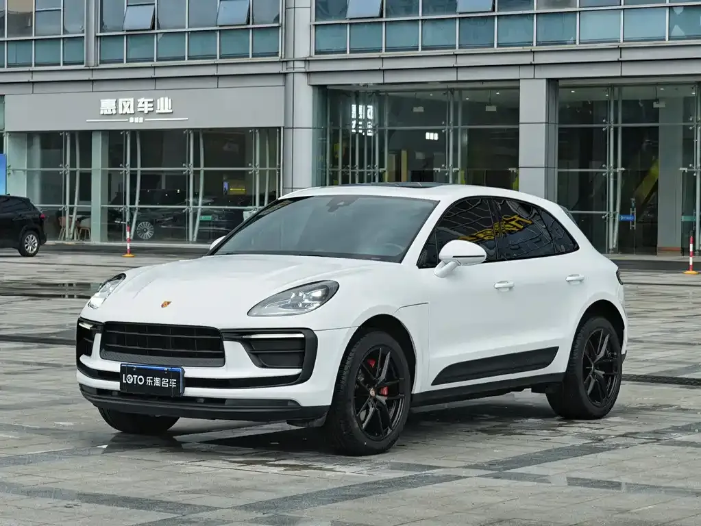 Porsche Macan — фото 1