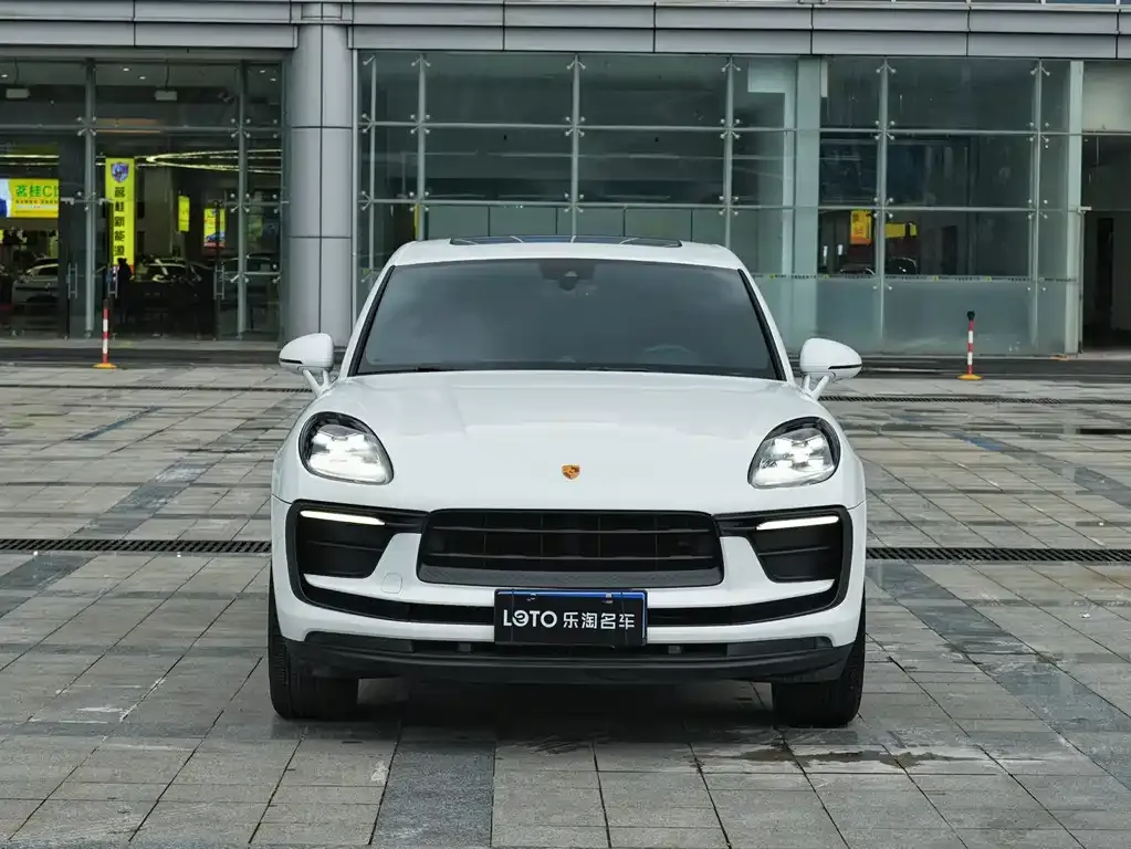 Porsche Macan — фото 7