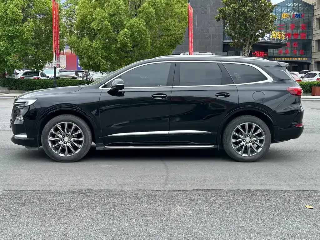 Buick Enclave — фото 7