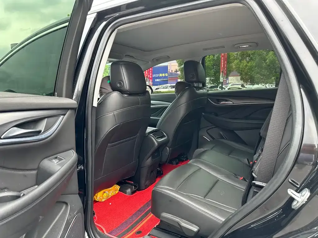 Buick Enclave — фото 10