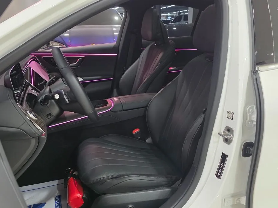 Mercedes-Benz E-Class 2025 из KR, фото 10