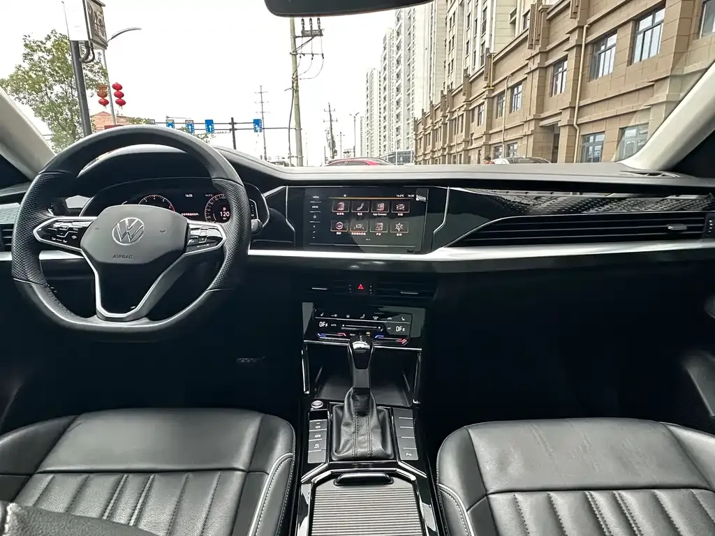 Volkswagen Passat — фото 5