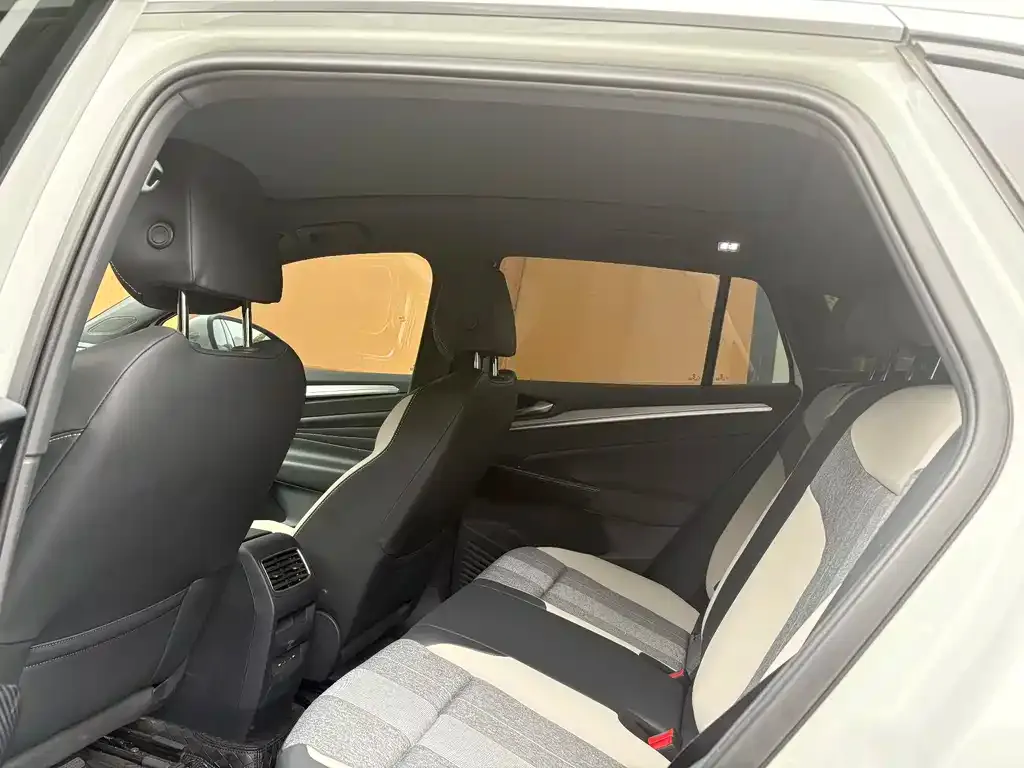 Volkswagen ID.4 Crozz 2023 из CN, фото 3
