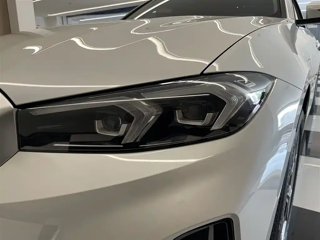BMW i3 — фото 9